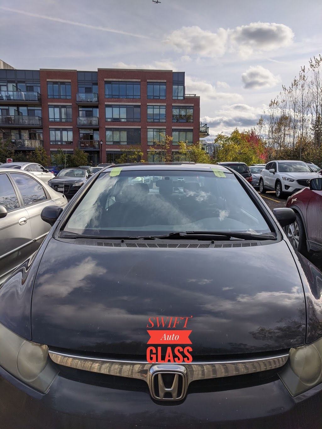 Swift auto glass | 101 Steeles Ave E, North York, ON M2M 3Y4, Canada | Phone: (647) 216-6626