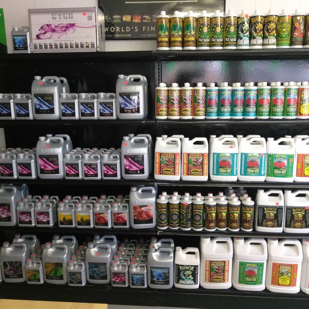 Blue Water Garden Center | 7476, 2404 Minnie St, Port Huron, MI 48060, USA | Phone: (810) 432-7526