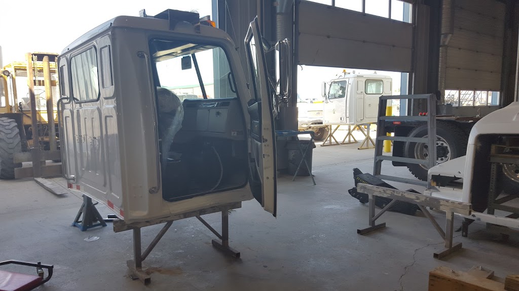 Dunlop Truck Centres Bodyshop | 4110 9 Ave N, Lethbridge, AB T1H 6L9, Canada | Phone: (403) 317-2473