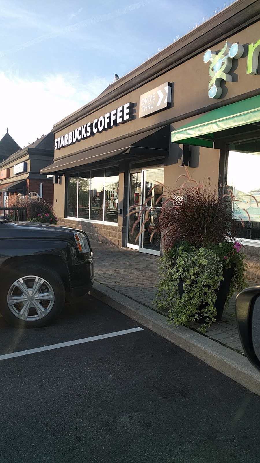 Starbucks | 5029 Hurontario St #1, Mississauga, ON L4Z 3X7, Canada | Phone: (905) 507-0561