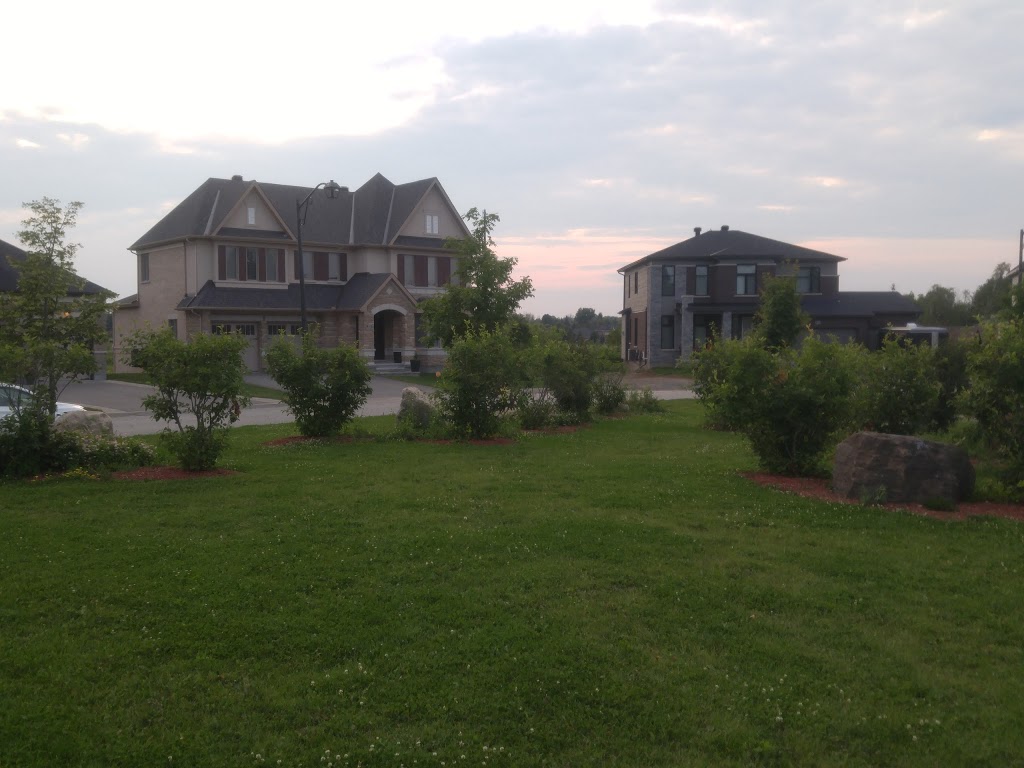 Major Ross Chamberlain Park | 209 Alabaster Heights, Manotick, ON K4M 1K9, Canada