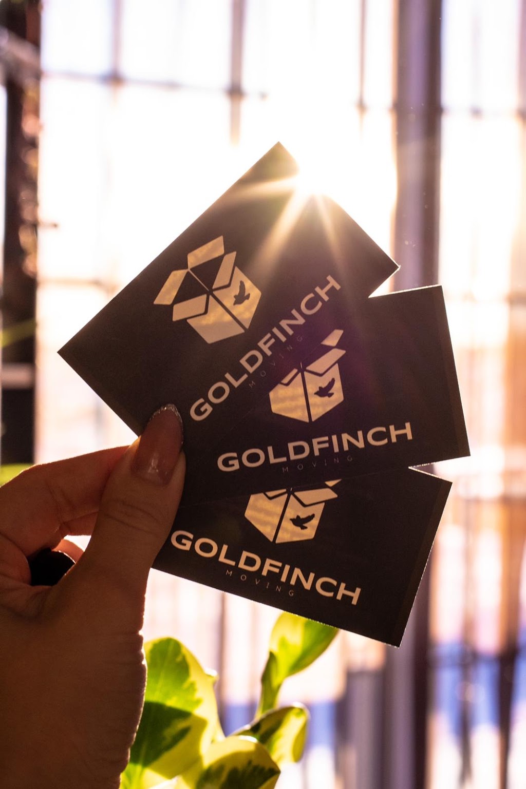 GOLDFINCH MOVING | 355 Fisher Mills Rd, Cambridge, ON N3C 4N5, Canada | Phone: (226) 505-1133