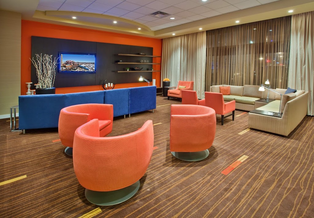 Courtyard by Marriott Edmonton Downtown | One Thornton Court 99 Street And, Jasper Ave, Edmonton, AB T5J 2E7, Canada | Phone: (780) 423-9999
