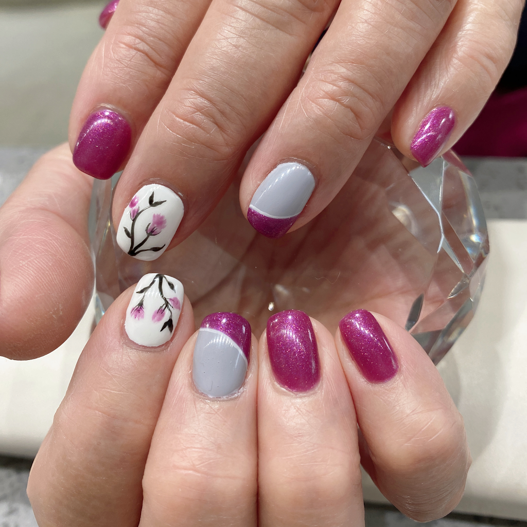 Glowin Nails & Spa | 233 Earl Stewart Dr c7, Aurora, ON L4G 7Y3, Canada | Phone: (905) 503-8008