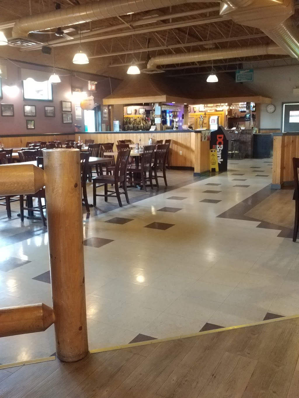 Whistlers Pub | 285 George St Ext, Stewiacke, NS B0N 2J0, Canada | Phone: (902) 639-9221