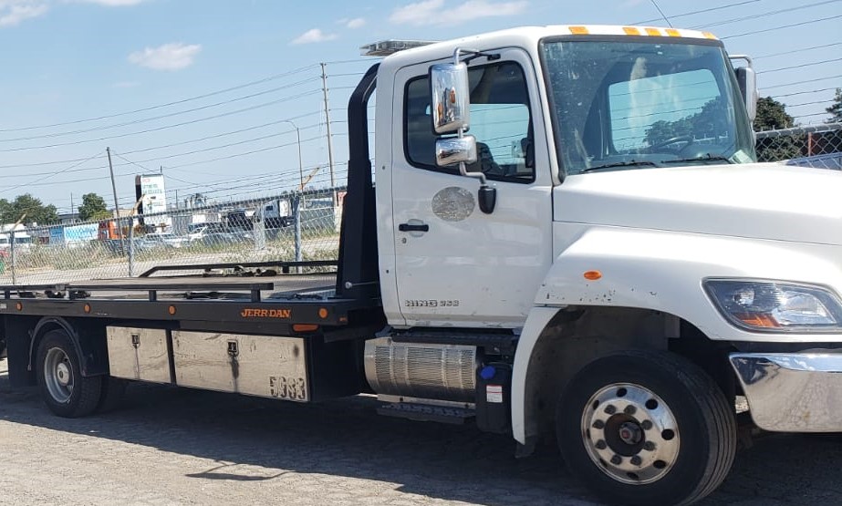 Junk Car Removal Milton | 384 Coombs Ct, Milton, ON L9T 7N5, Canada | Phone: (647) 699-6361