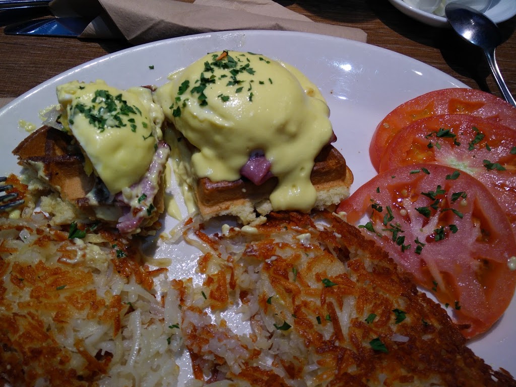 Rickys Café - Coquitlam Centre | 2929 Barnet Hwy Unit 2660, Coquitlam, BC V3B 5R5, Canada | Phone: (778) 941-2907