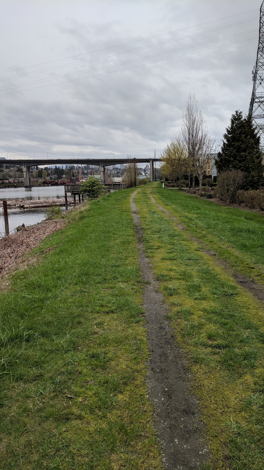 Fraser Riverside Park | Queensborough Bridge, New Westminster, BC V3M 5X2, Canada