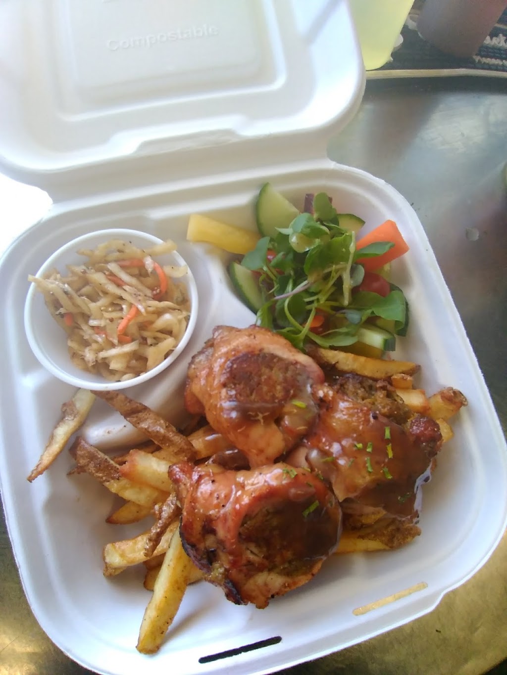 Kjs Kitchen | 300 Aiken St, Meaford, ON N4L 1B3, Canada | Phone: (519) 378-5261
