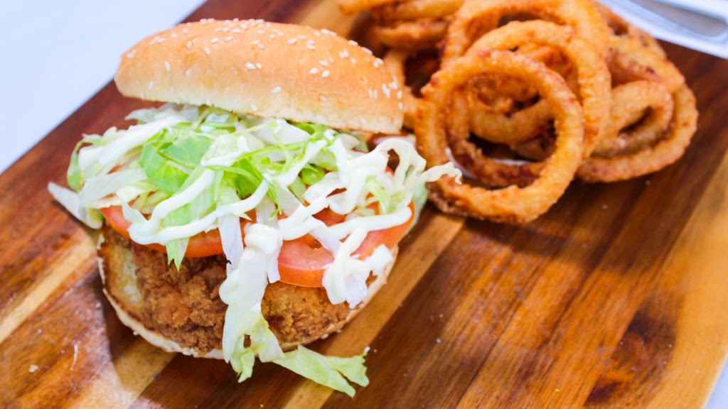 Burger Factory | 1600 Regent Ave W, Winnipeg, MB R2C 3B5, Canada | Phone: (204) 668-6881