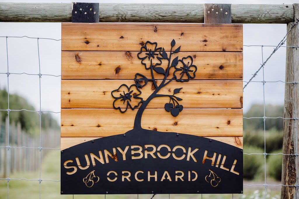 Sunnybrook Hill Orchard | point of interest | 48041 - RR 22 Sunnybrook, Thorsby, AB T0C 2P0, Canada | 7807194078 OR +1 780-719-4078