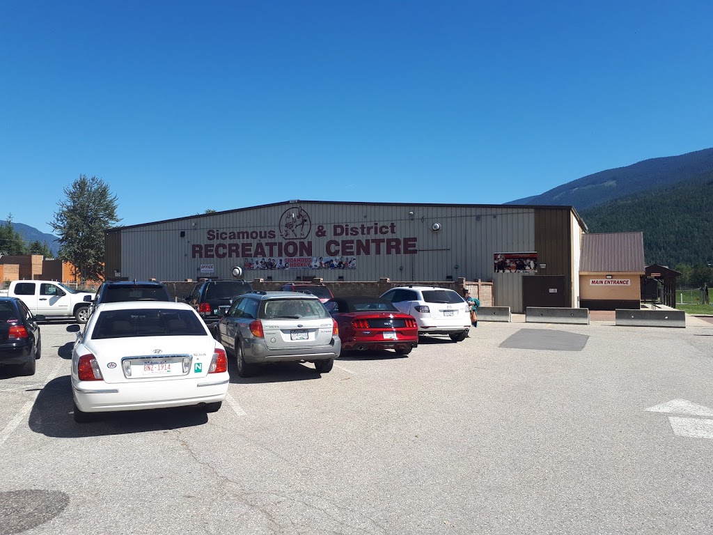 Sicamous Eagles Junior Hockey Club | 1121 Eagle Pass Way, Sicamous, BC V0E 2V0, Canada | Phone: (250) 836-3415