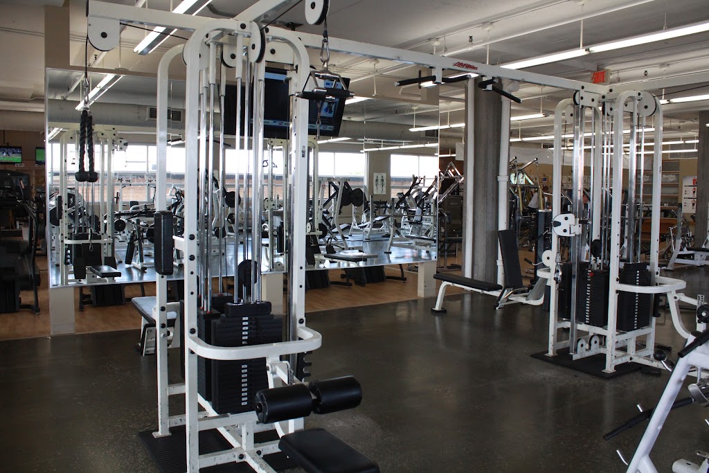 Nautilus Plus Plateau | 55 Avenue du Mont-Royal O, Montréal, QC H2T 2S6, Canada | Phone: (514) 905-5905