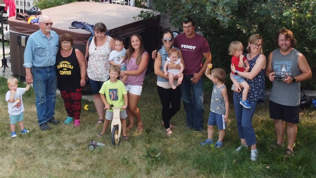 Gopherbroke Ranching | 14 Red Angus Avenue, Pollockville, AB T0J 2L0, Canada | Phone: (403) 566-2341