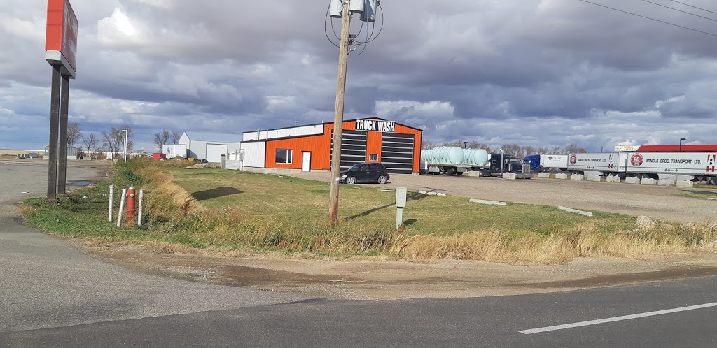 Super B Truck & RV Wash Ltd | N Service Rd, Moose Jaw, SK S0H 0N0, Canada | Phone: (306) 691-6617