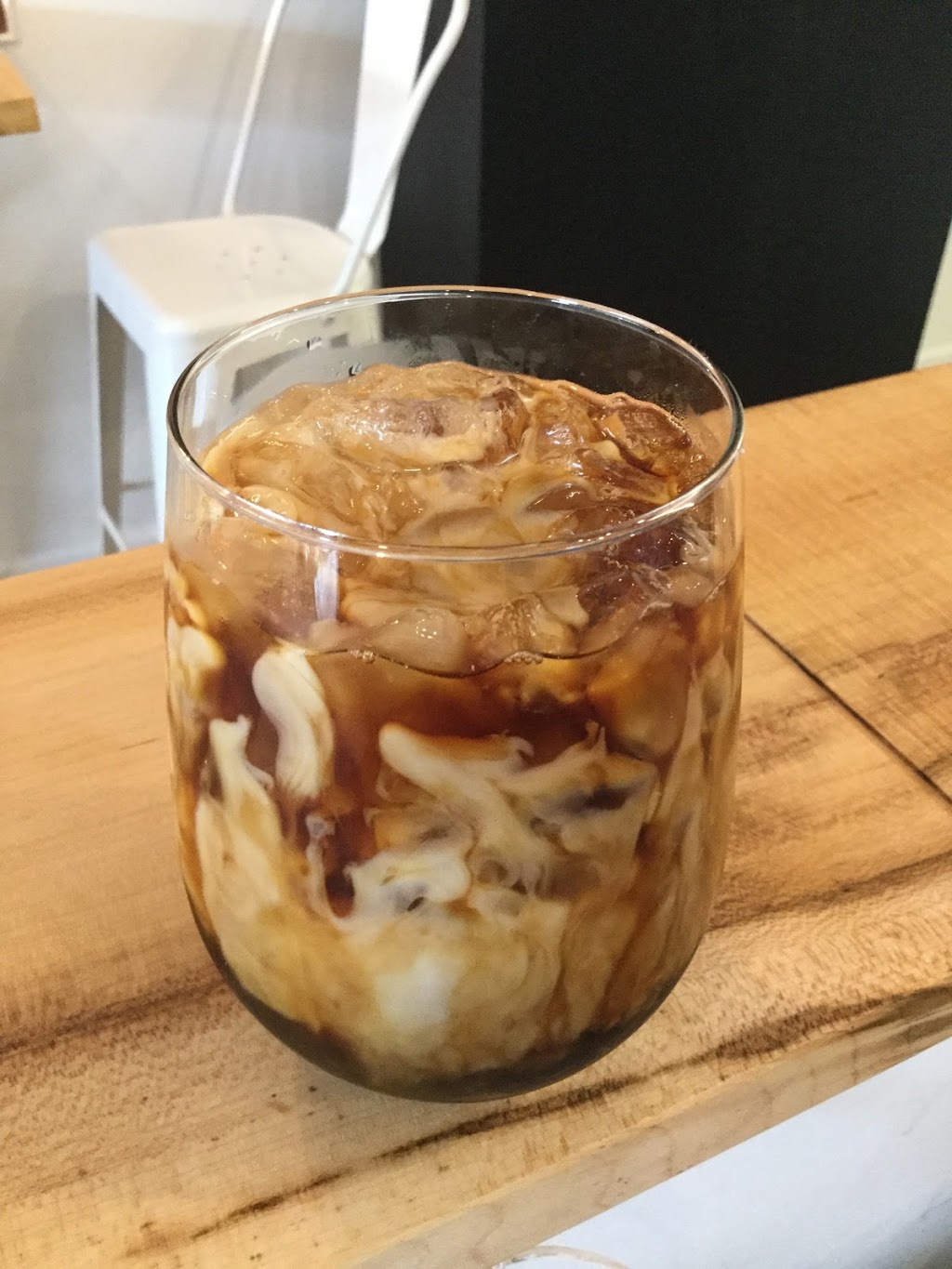 Caits Cafe | 168 Courthouse Square, Goderich, ON N7A 1N1, Canada | Phone: (519) 612-2268