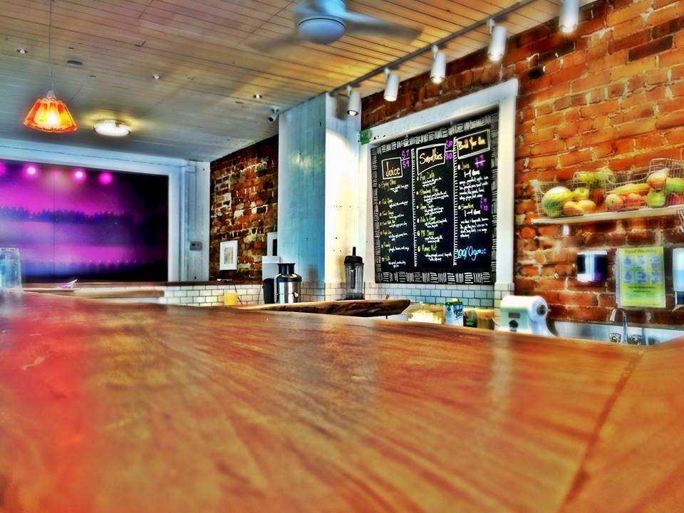 Homegrown Juice | 676 Pape Ave, Toronto, ON M4K 3S5, Canada | Phone: (416) 466-1110