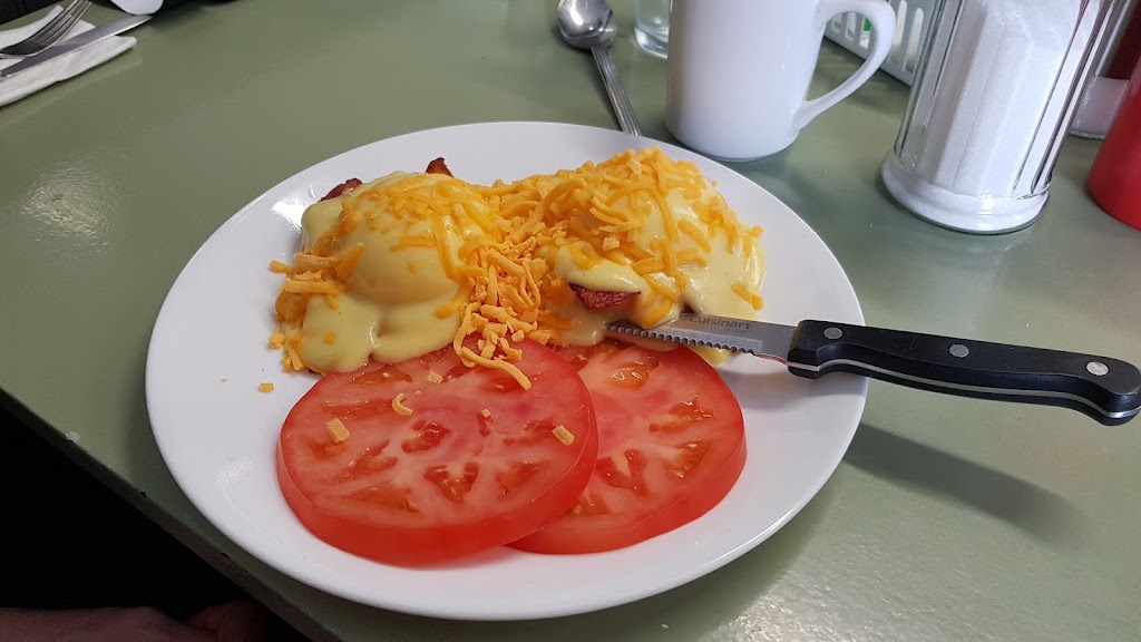 Topspot Diner | 1343 Alberni Hwy #3, Parksville, BC V9P 2B9, Canada | Phone: (250) 248-4009