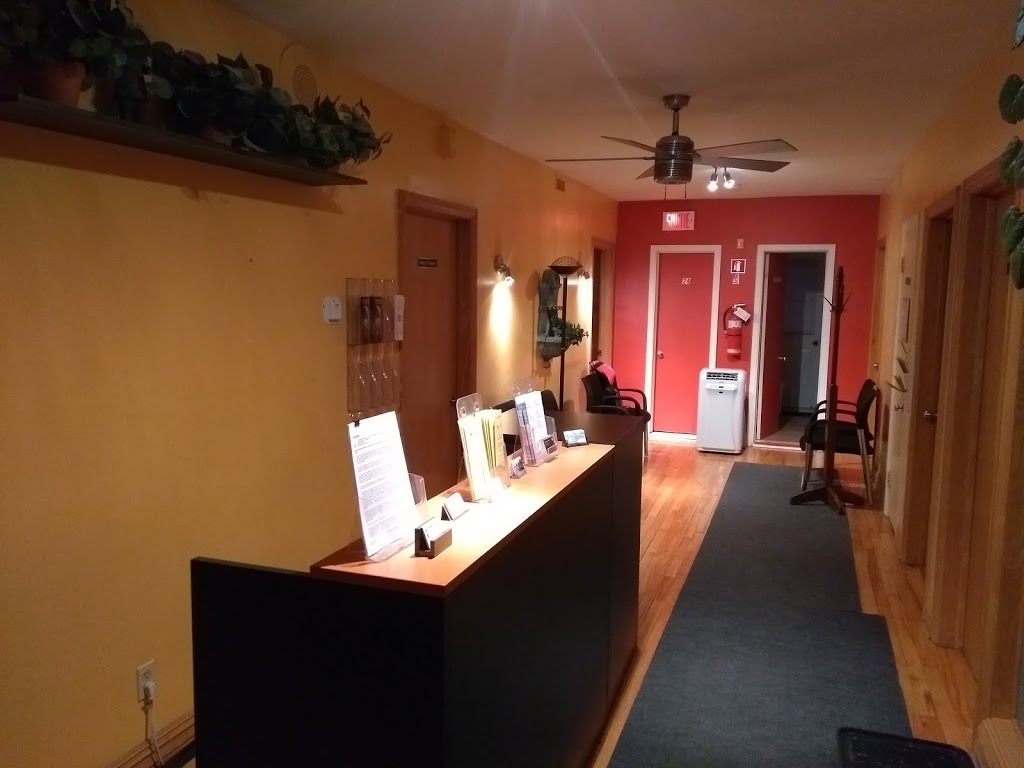 Normand McCluskey | 815 Boul Henri-Bourassa E, Montréal, QC H2B 1T5, Canada | Phone: (438) 333-0707