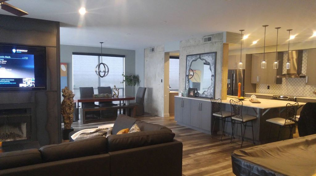 Sch Home Improvements | 520 Grove St E, Barrie, ON L4M 5Z2, Canada | Phone: (705) 791-6428