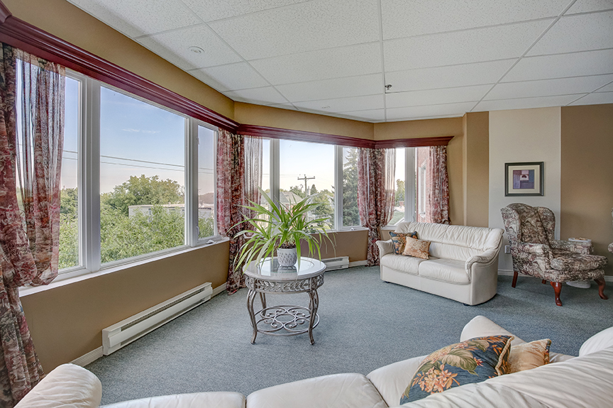 Faubourg Champêtre | 310 Rue Denison O, Granby, QC J2G 4E4, Canada | Phone: (450) 375-9703