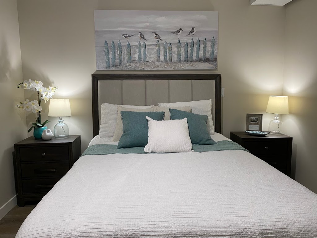 Three Robins Stony Plain | 5005 53 Ave, Stony Plain, AB T7Z 1T6, Canada | Phone: (780) 707-3324