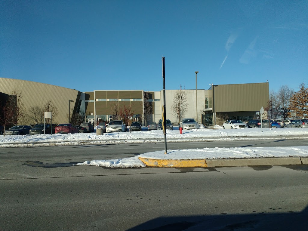 Des Rives Secondary School | 400 Montée Dumais, Terrebonne, QC J6W 5W9, Canada | Phone: (450) 492-3613