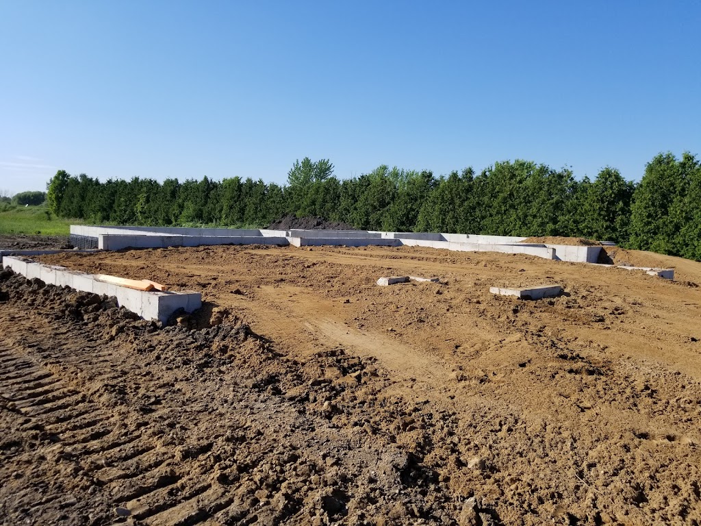 Mark G Contracting | 351 Queen St N, Tilbury, ON N0P 2L0, Canada | Phone: (519) 682-1657