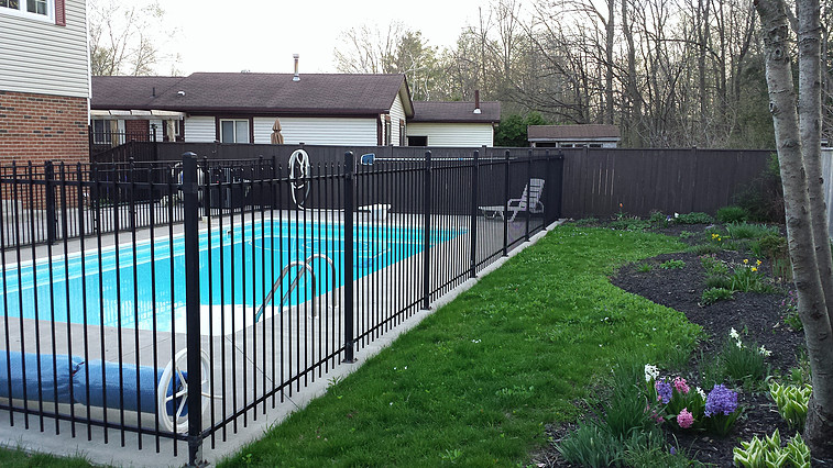 Anchor Aquatics-First Aid & CPR | 1068 Exeter St, Oshawa, ON L1G 7E9, Canada | Phone: (905) 626-5272
