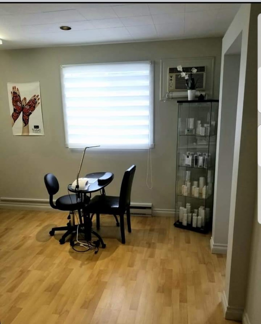 Esthétiquement Claudia | 3215 Bd des Érables, Sorel-Tracy, QC J3R 2W8, Canada | Phone: (450) 880-2322