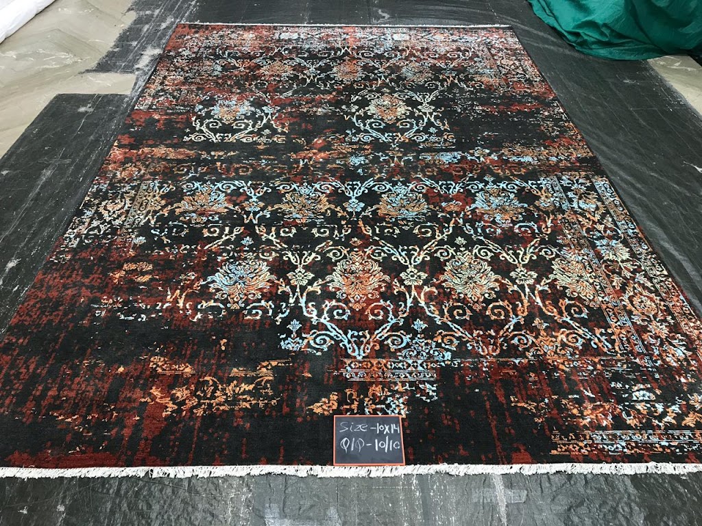 Tapis Soho Carpets | 110 Av. Laurier O, Montréal, QC H2T 2N7, Canada | Phone: (514) 884-0474