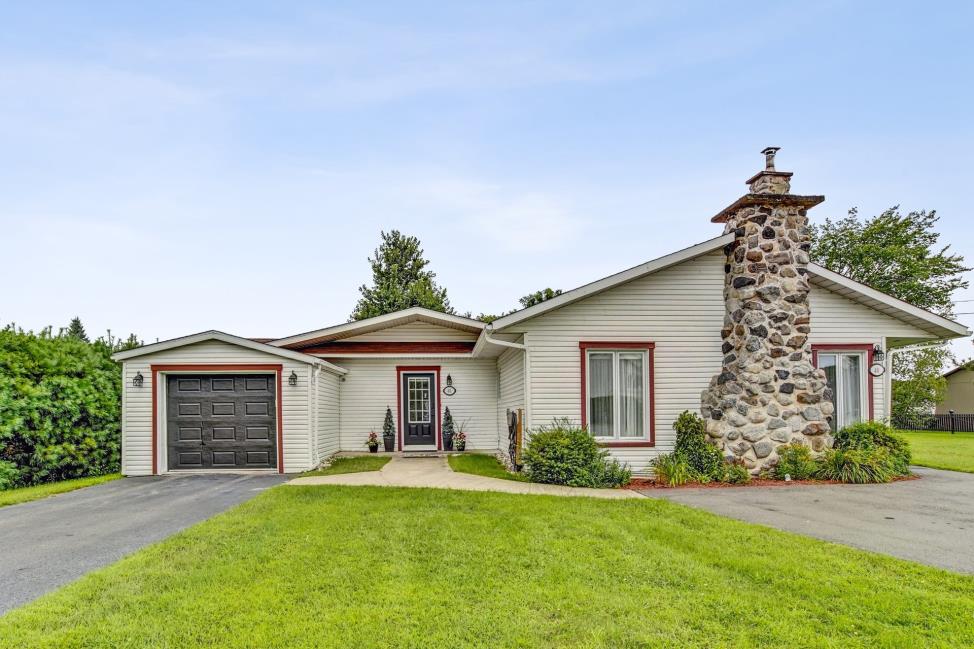 Hugues Bardier courtier immobilier | 520 Bd Fiset, Sorel-Tracy, QC J3P 6A5, Canada | Phone: (450) 746-4444