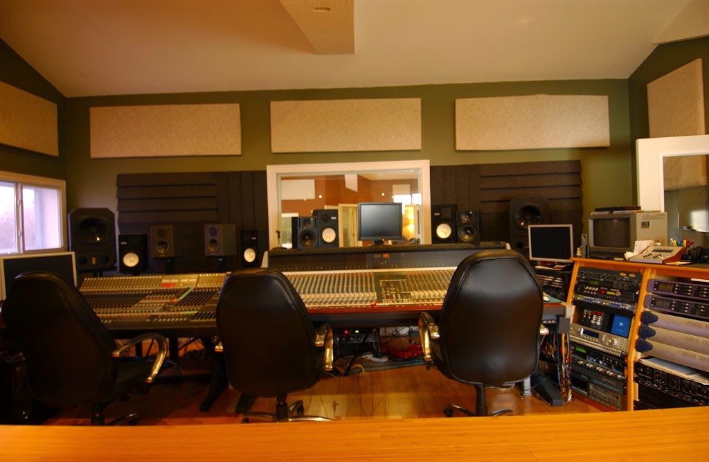 Escarpment Sound Studio | 6264 6th line Garafraxa, Belwood, ON N0B 1J0, Canada | Phone: (519) 820-0855