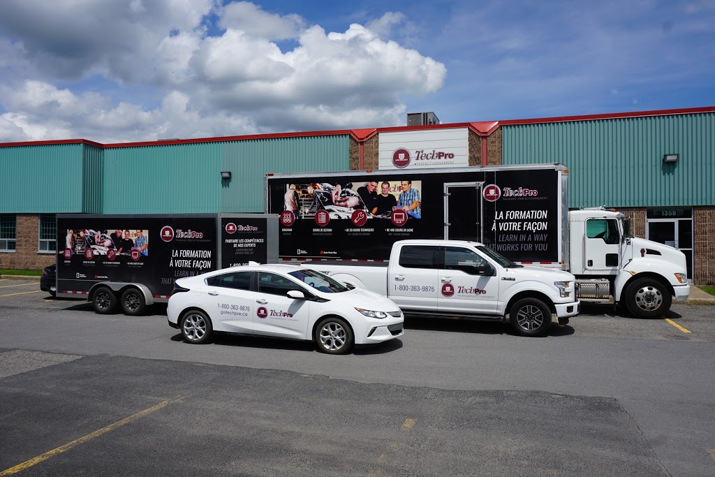 Center Development Techpro De Uni-Sélect | 135 D Chemin du Tremblay, Boucherville, QC J4B 7K4, Canada | Phone: (450) 641-4735