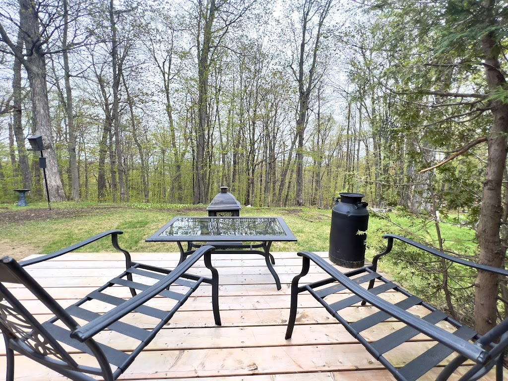 Chalets des Hauteurs | 145 Chem. des Hauteurs, Morin-Heights, QC J0R 1H0, Canada | Phone: (514) 212-1036