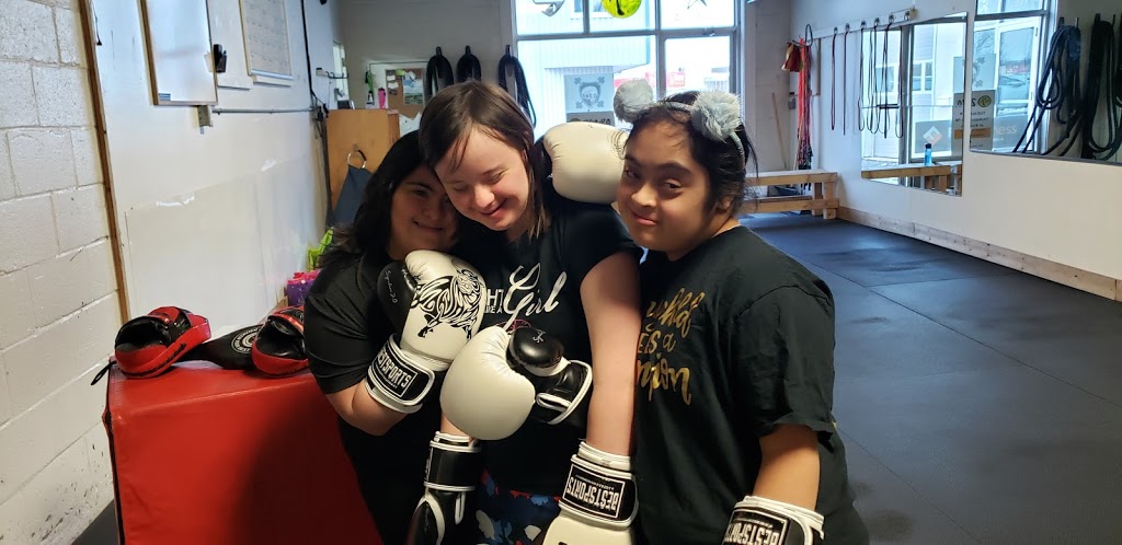 Fierce N Fit Boxing | 1031 Victoria St N, Kitchener, ON N2B 3C7, Canada | Phone: (519) 589-9652