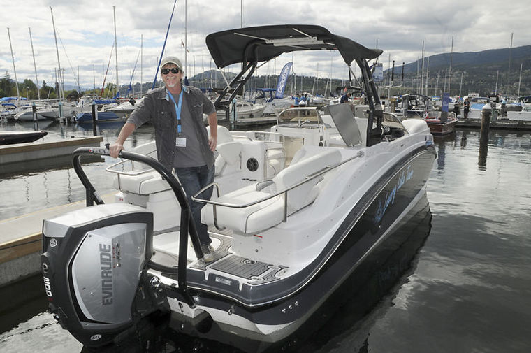 Okanagan Luxury Lake Tours | 230 Queensway, Kelowna, BC V1Y 6S4, Canada | Phone: (250) 859-4187