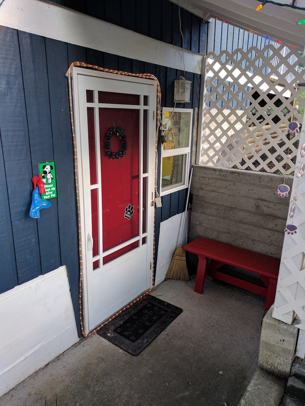Danielles Pet Grooming | 1448 Belcarra Rd #1448, Duncan, BC V9L 5P2, Canada | Phone: (250) 746-0052