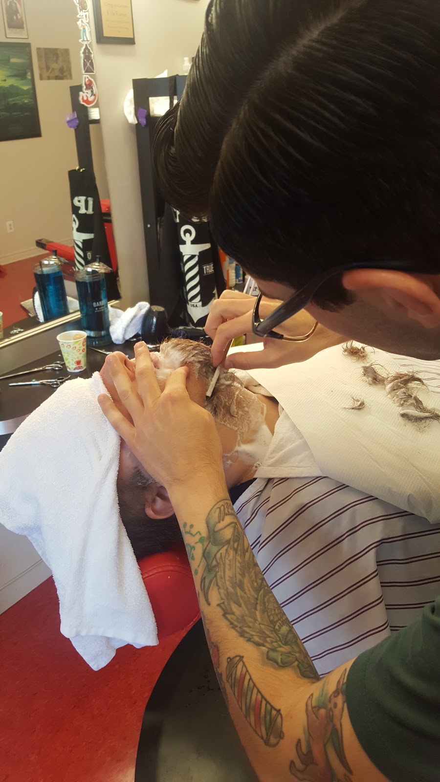Niagara Barbershop and Shave Parlour | 289 Lincoln St Unit 105, Welland, ON L3B 4N5, Canada | Phone: (289) 820-6776