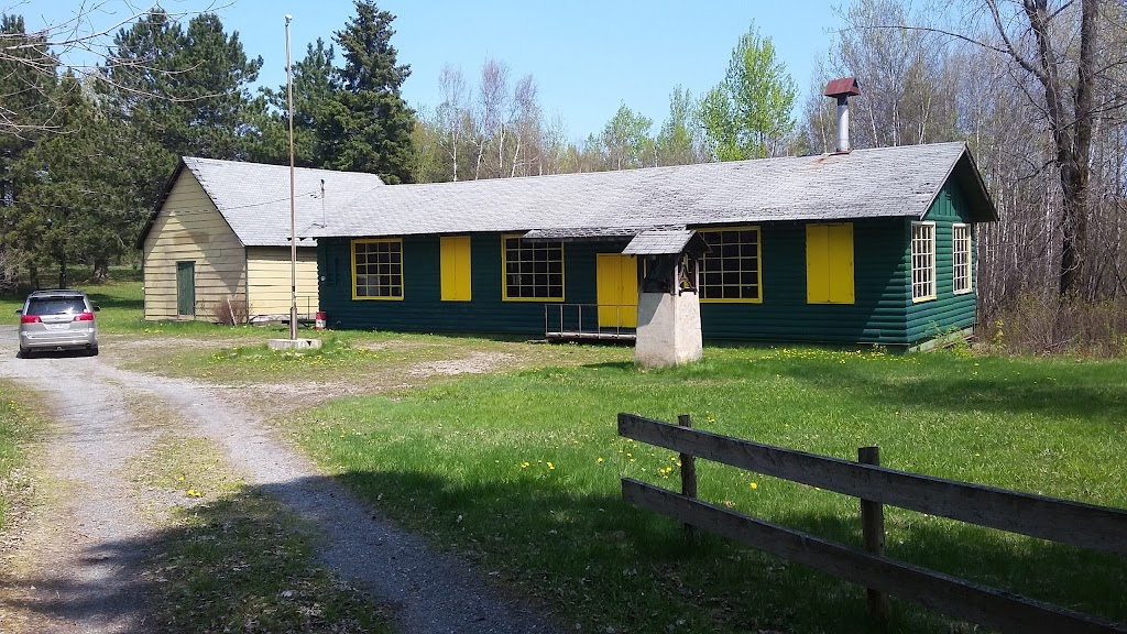 Camp Kinagalawi | 472 Chem. Jacques, Le Val-Saint-François, QC J0B, Canada, Canada | Phone: (819) 791-1363