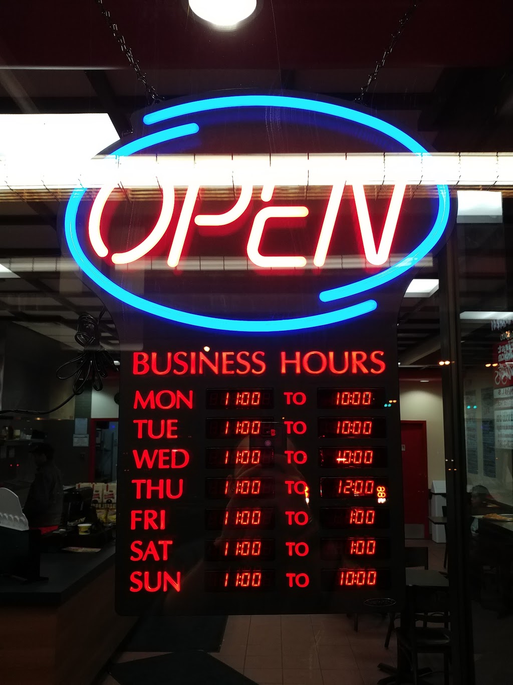 241 Pizza | 3300 Lawrence Ave E, Scarborough, ON M1H 1A6, Canada | Phone: (416) 241-0241