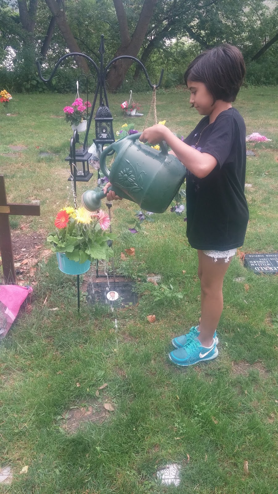 Woodland Memorials | 885 Spring Gardens Rd, Burlington, ON L7T 1J6, Canada | Phone: (905) 522-4119