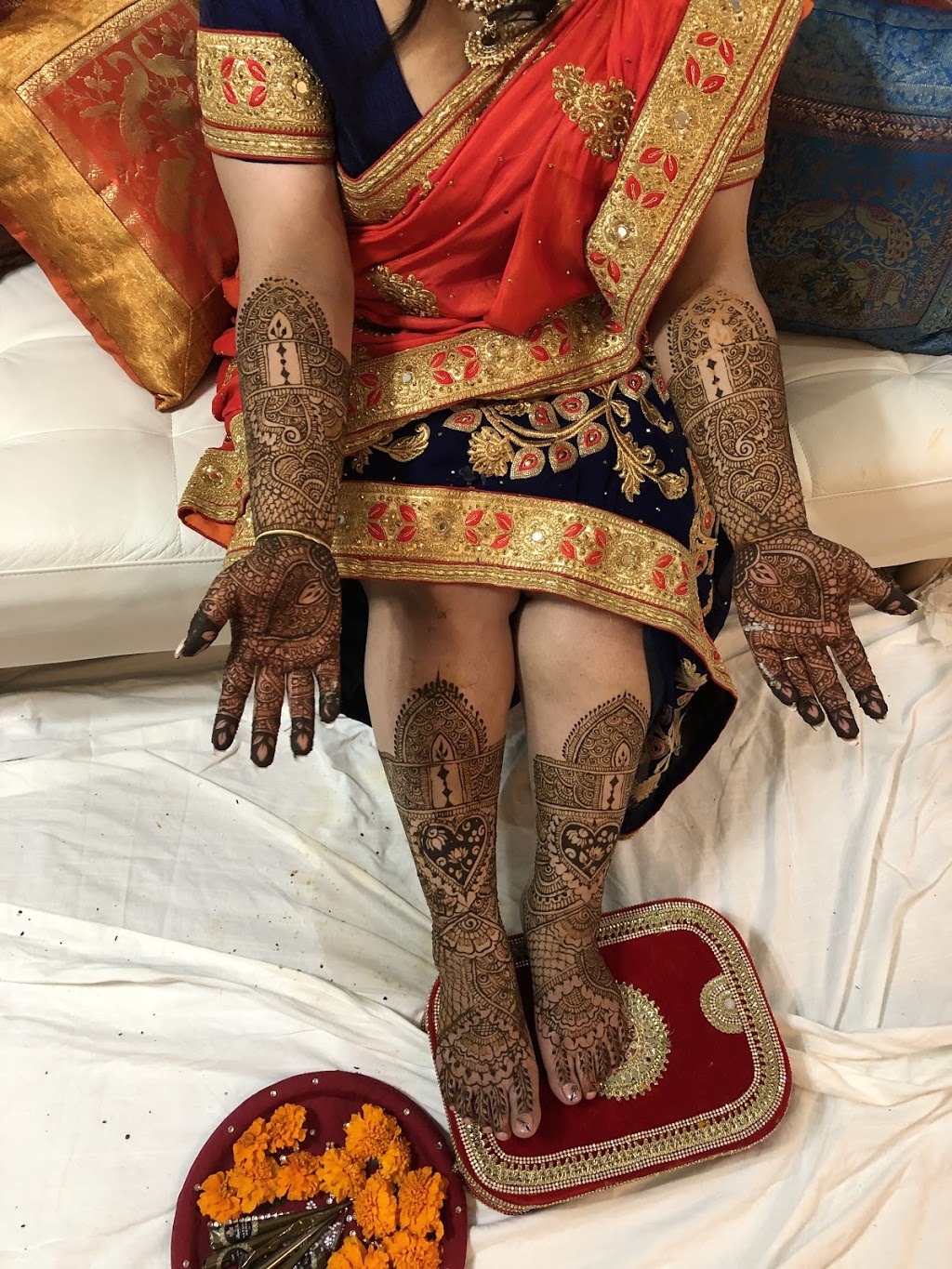 Henna by Ashiyana | 3245 16a Ave NW, Edmonton, AB T6T 0P6, Canada | Phone: (587) 983-8797
