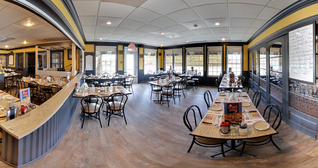 Horace au Boulevard | 1645 Boulevard Lemire, Drummondville, QC J2C 5A5, Canada | Phone: (819) 445-4444
