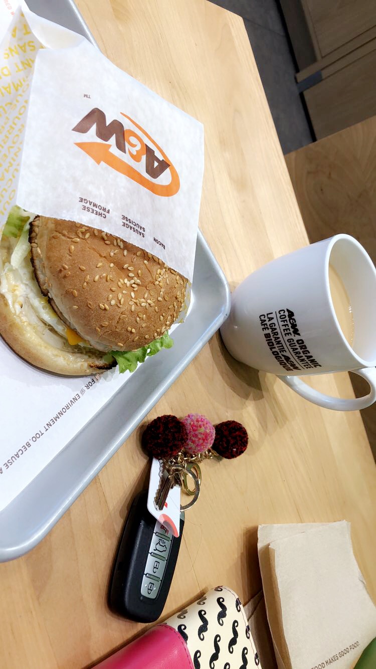 A&W Canada | 843 Tower St S, Fergus, ON N1M 2R2, Canada | Phone: (226) 383-1665