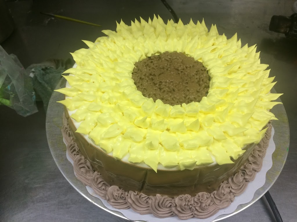 Dairy Queen | 93 Church St, Parry Sound, ON P2A 1Z2, Canada | Phone: (705) 746-8831