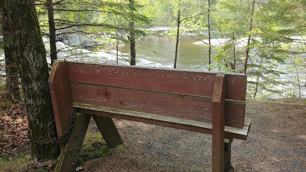 Gould Park | Unnamed Road, Bury, QC J0B 1J0, Canada
