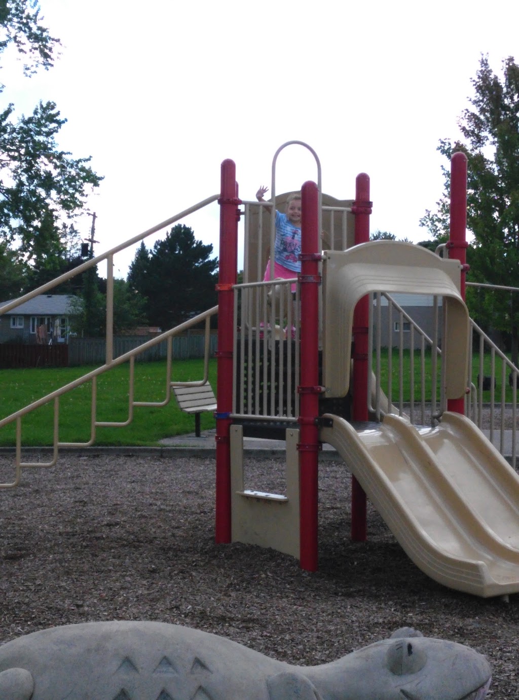 Stronach Pool | 1221 Sandford St, London, ON N5Z 4Z1, Canada | Phone: (519) 661-4426