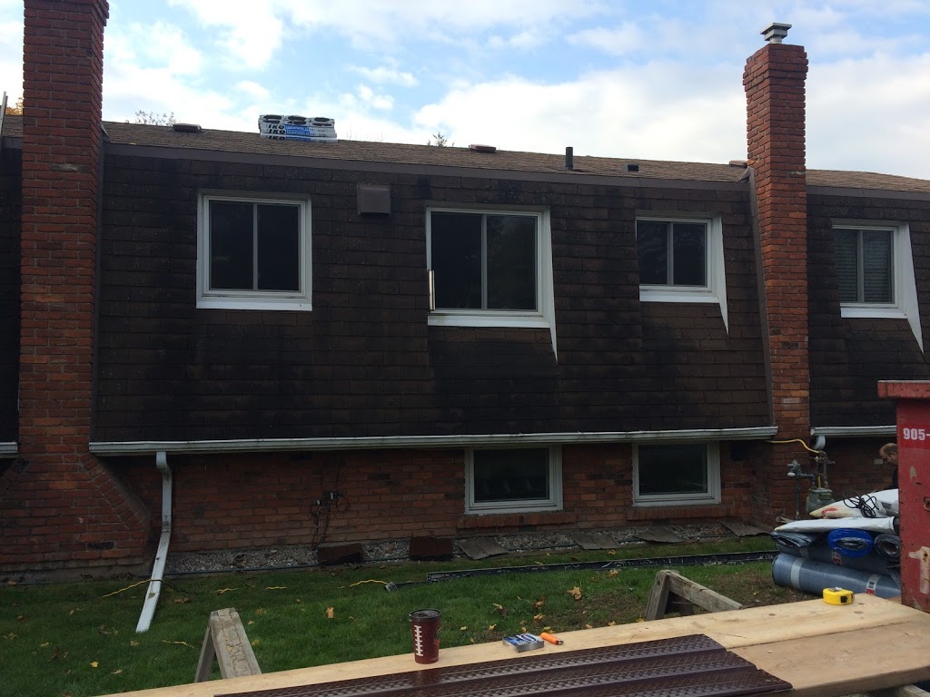 not just another roof | 2327 Sovereign St, Oakville, ON L6L 1L5, Canada | Phone: (905) 802-3381