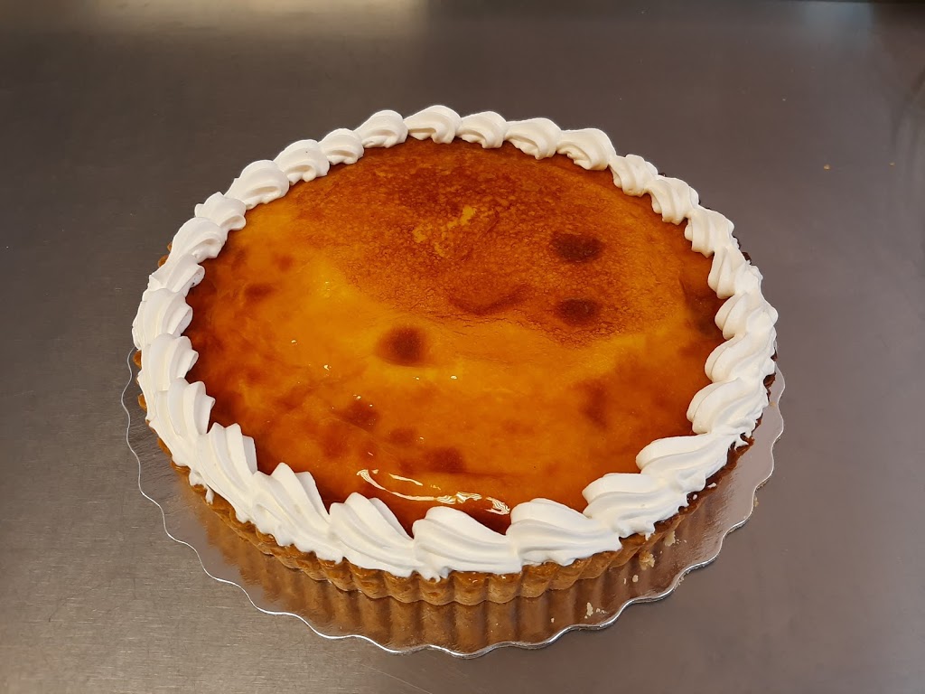 Fil Euro Bakery | 2348 Dufferin St, York, ON M6E 3S4, Canada | Phone: (647) 350-6022